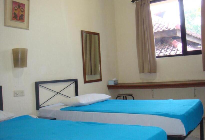 ホテル Sunset View Carita By Augusta