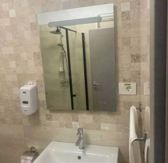 Motel Restaurant Nicol Armenis