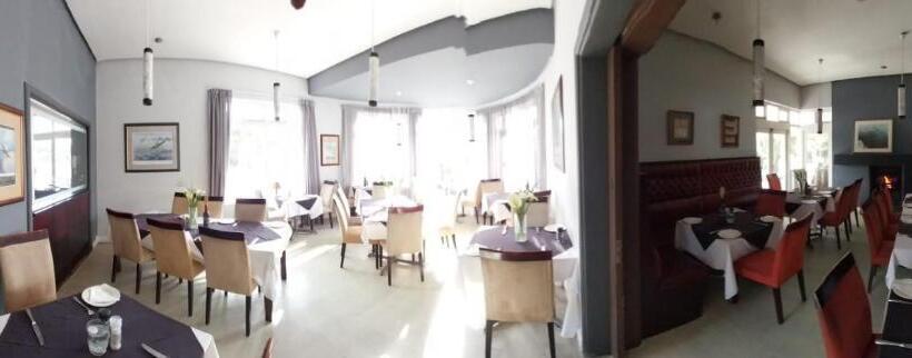 פנסיון Arkenstone Frys Guesthouse