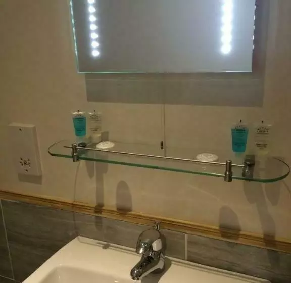 Majatalo Aviedale Suite