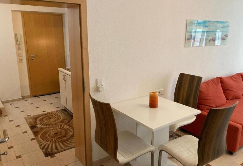 بنسيون Emc Maisonette