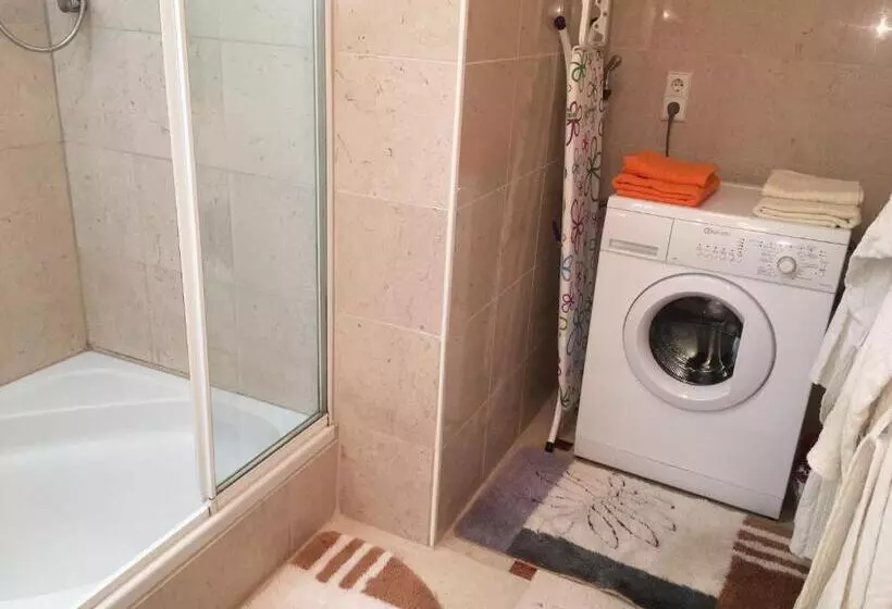 Majatalo Emc Maisonette