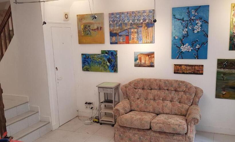 بنسيون Gazelle Guest House And Art Gallery