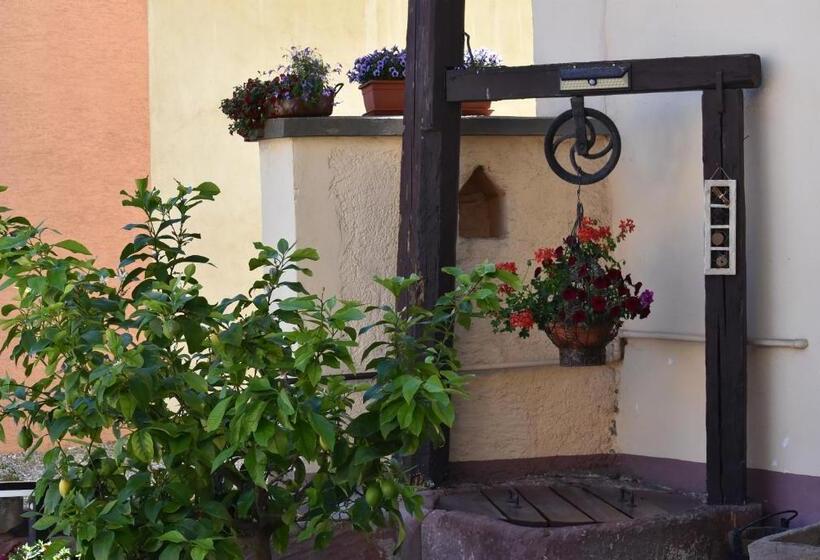 ペンション L Hadestal