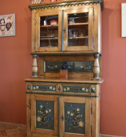 ペンション L Hadestal