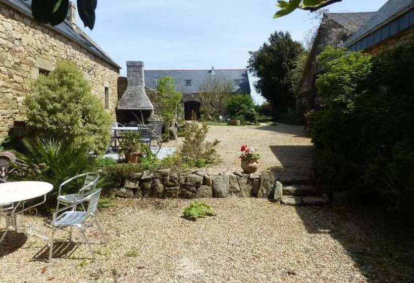 Majatalo La Ferme De Kerhors