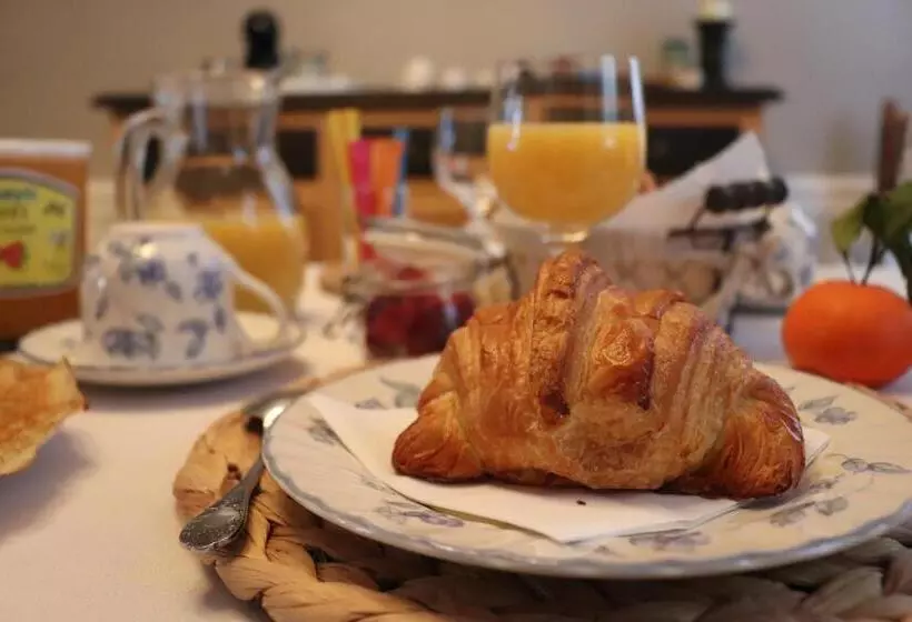 ペンション Les Tourelles