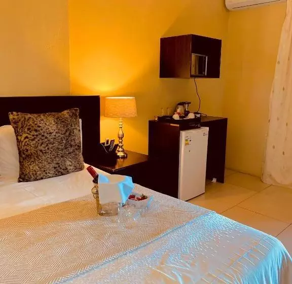 Majatalo Mrhali Boutique Guest House