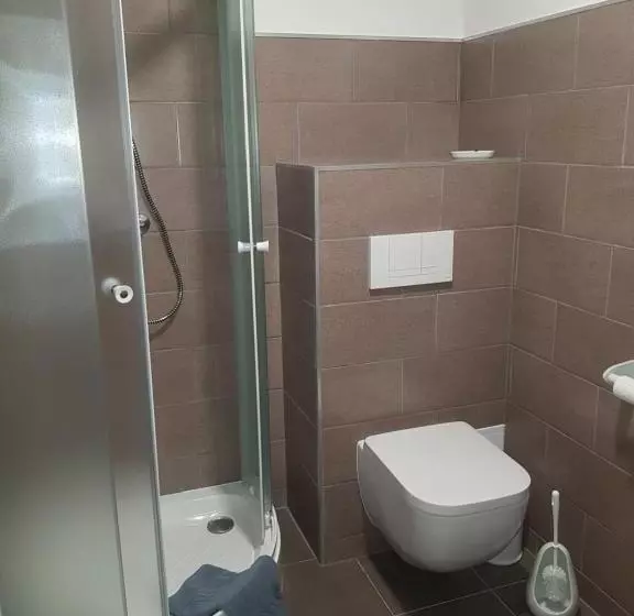 ペンション Penzion Na Statku Březová
