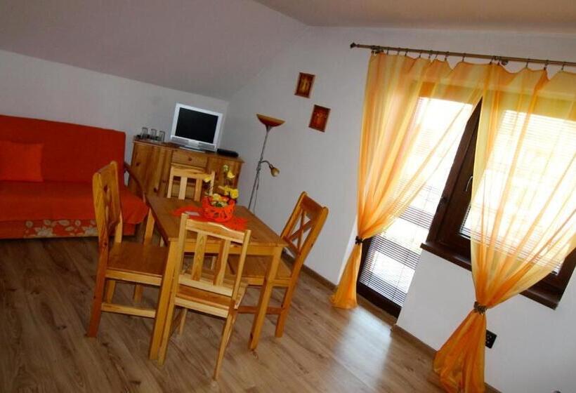 פנסיון Penzion Saty