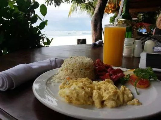 Lomakeskus Mecaja Beach House