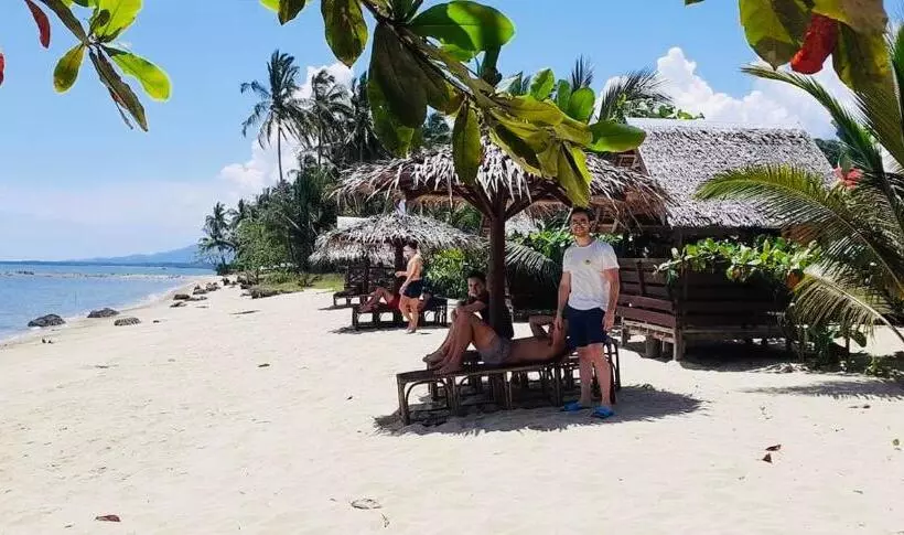 Lomakeskus Mecaja Beach House