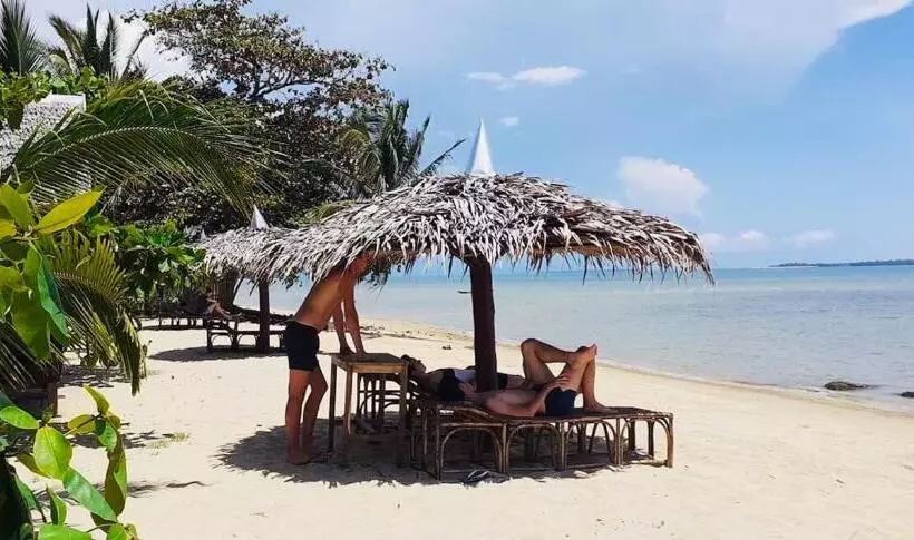 Lomakeskus Mecaja Beach House