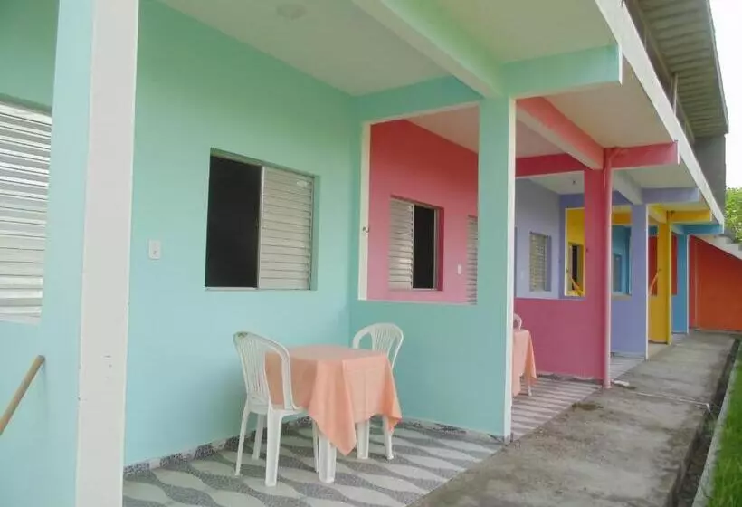 ユースホステル Pousada Praia De Tairu