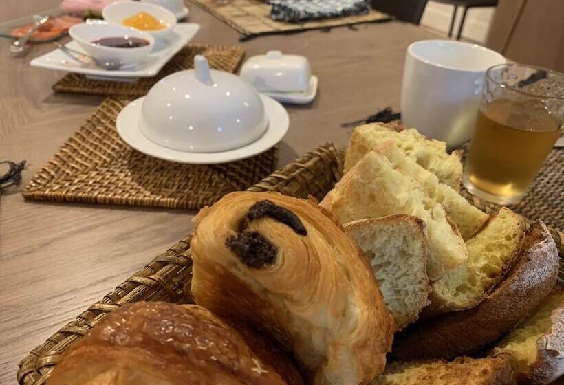 مبيت وإفطار Brin De Cocagne