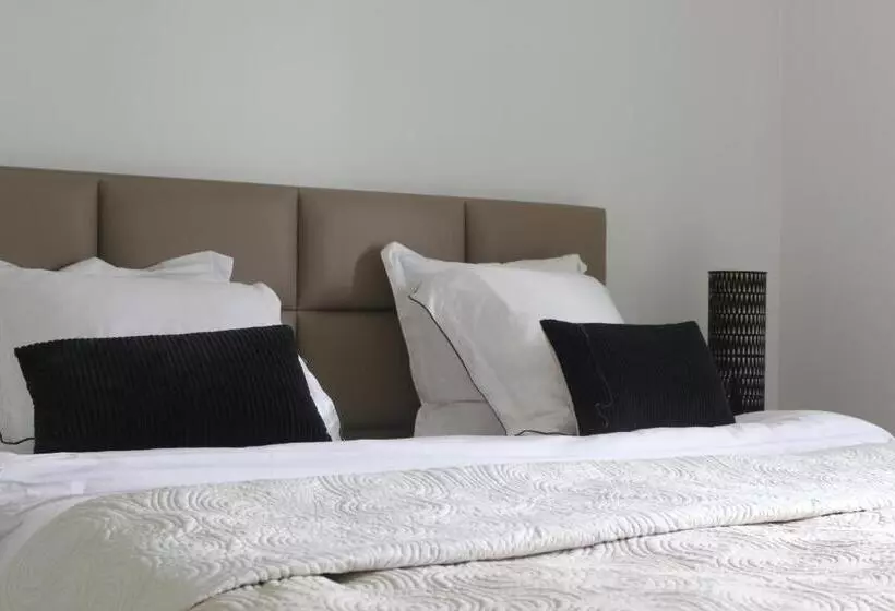 Aamiaismajoitus (B&B) Château Boussas