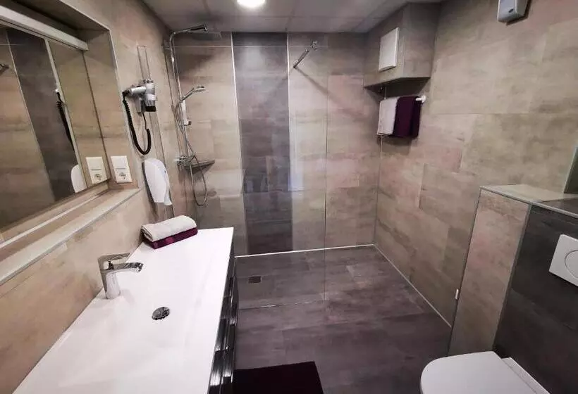 Aamiaismajoitus (B&B) Pension Puster