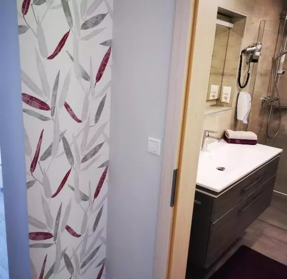 Aamiaismajoitus (B&B) Pension Puster