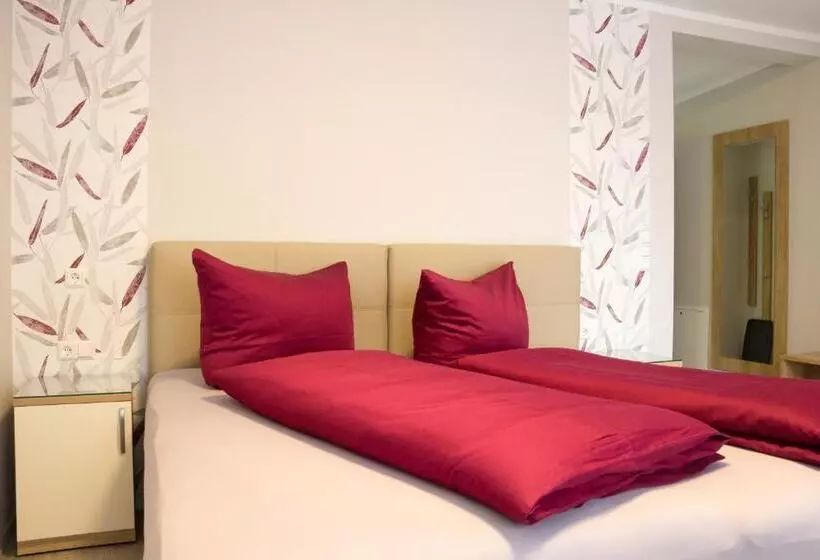 Aamiaismajoitus (B&B) Pension Puster