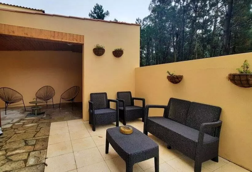 ベッドアンドブレックファースト Smiling Places   Guest House In Labruge