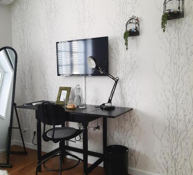 Bed and Breakfast Smiling Places   Guest House In Labruge