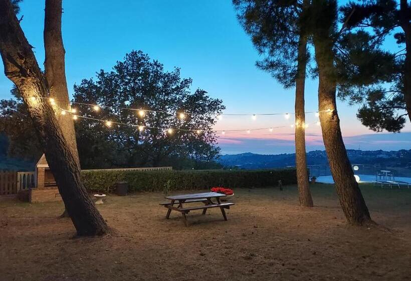 تختخواب و صبحانه Villa De Ruschi