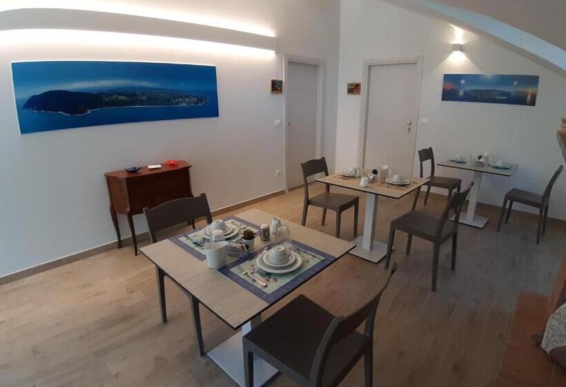 تختخواب و صبحانه Villa De Ruschi