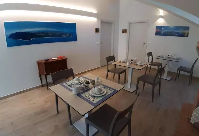 تختخواب و صبحانه Villa De Ruschi