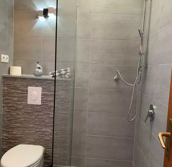 Aamiaismajoitus (B&B) Vina Am Ring