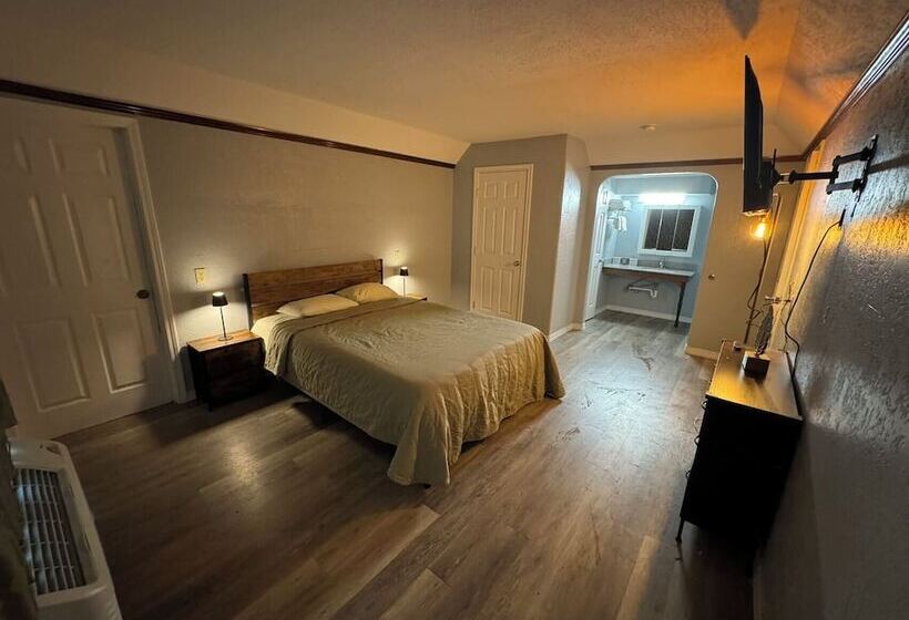 Bo Hotel Canadian Courts