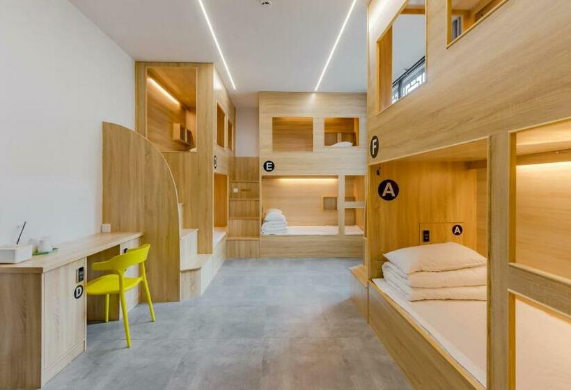 בית מלון כפרי Kunlun Youth Boutique Hostel