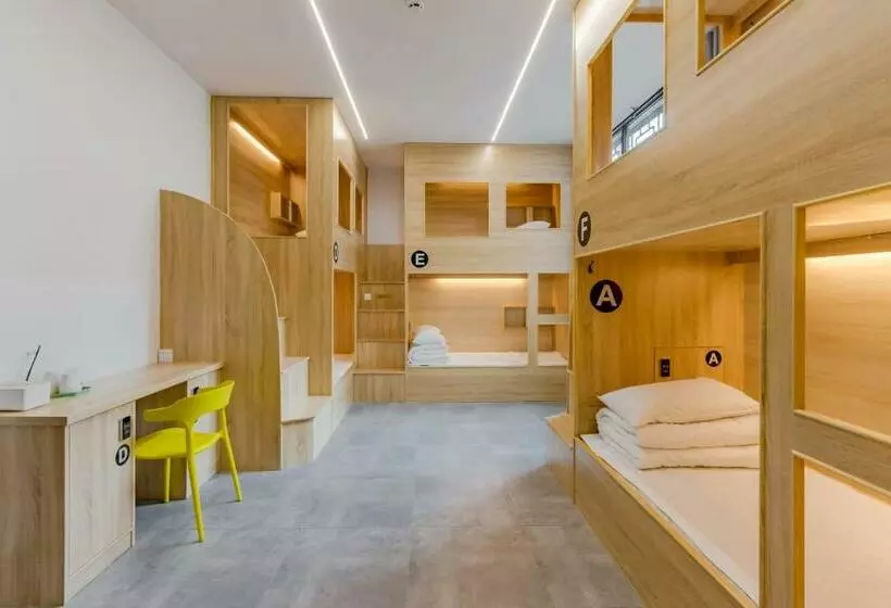 ホテル Kunlun Youth Boutique Hostel