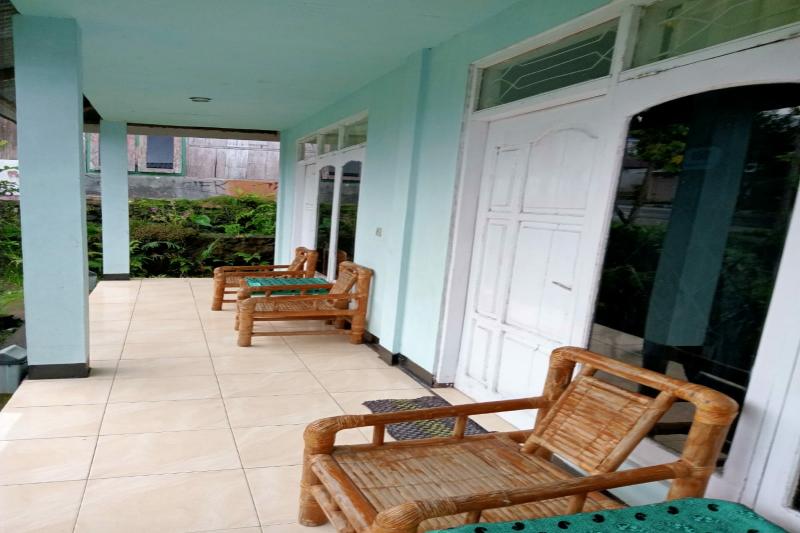 فندق Oyo 91230 Kelimutu Eco Village