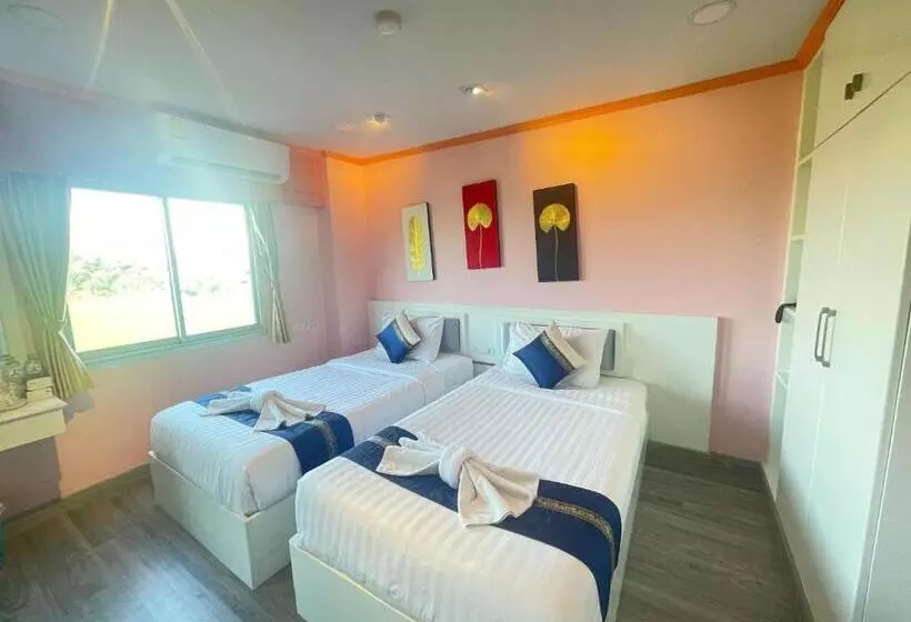 Patra Luxury Hotel Suvarnabhumi