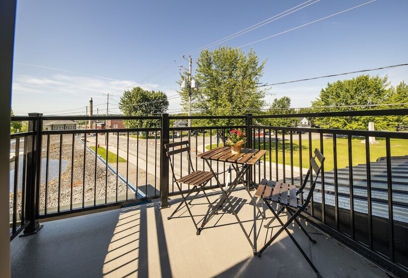 בית מלון כפרי Square Victoria Maison Hôtelière