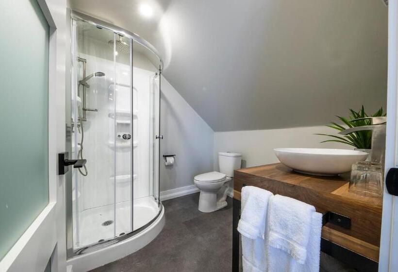 בית מלון כפרי Square Victoria Maison Hôtelière