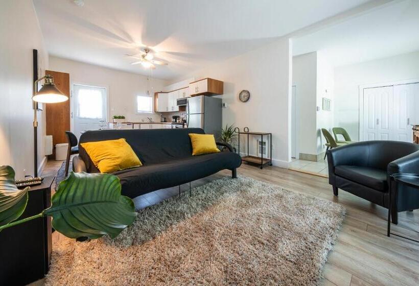 בית מלון כפרי Square Victoria Maison Hôtelière