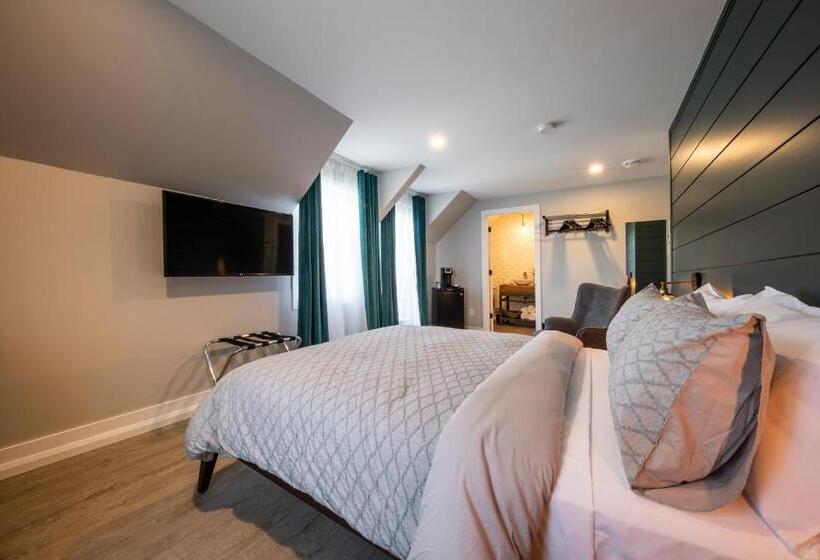 בית מלון כפרי Square Victoria Maison Hôtelière