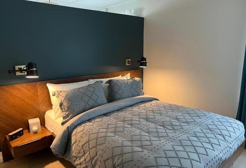 בית מלון כפרי Square Victoria Maison Hôtelière