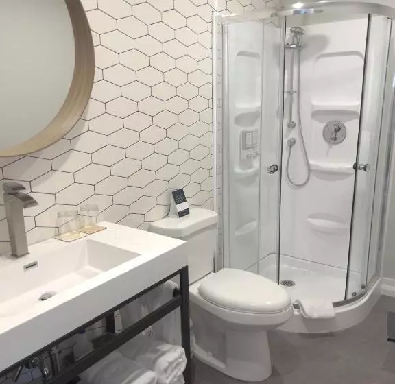 Hotelli Square Victoria Maison Hôtelière