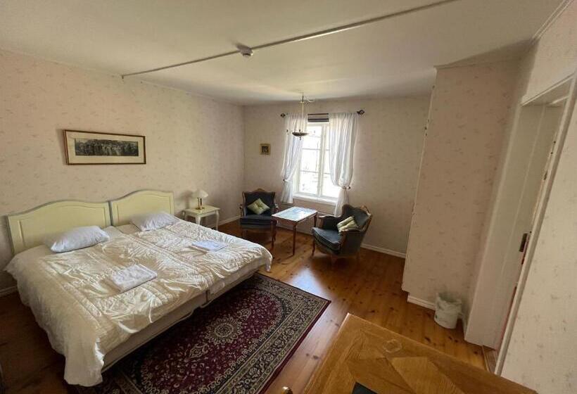 בית מלון כפרי Svaneholm