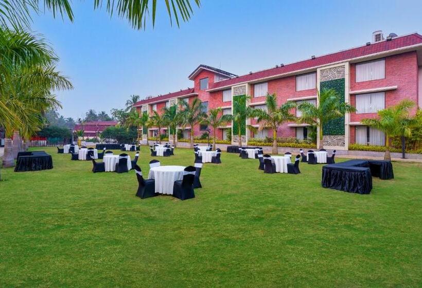 בית מלון כפרי Treat Beach Resort