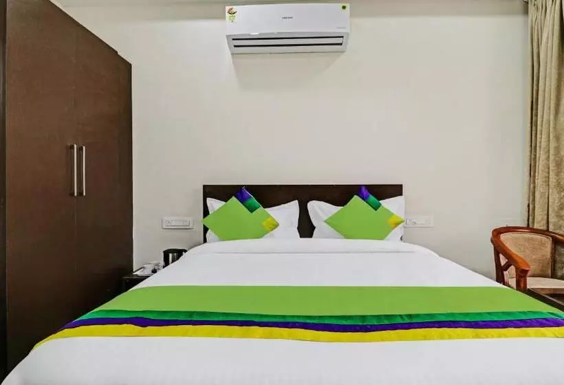 Hotelli Treebo Kamron Regency Sector 80