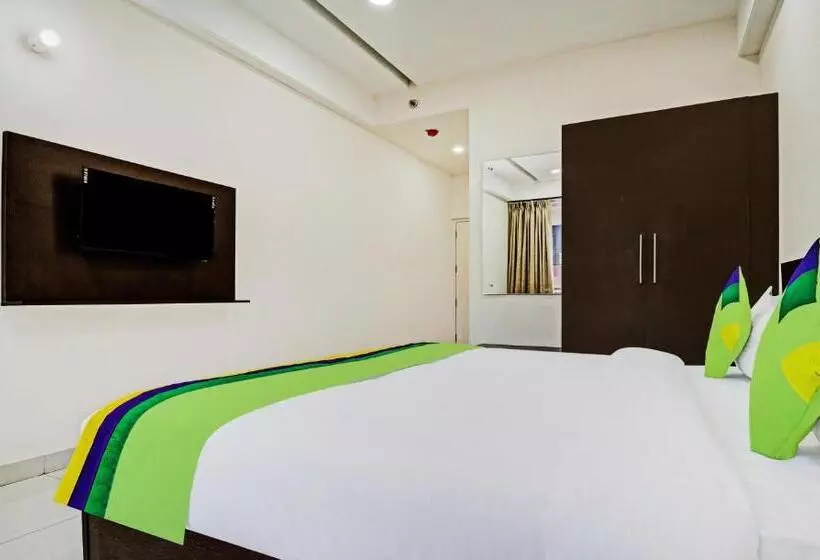 Hotelli Treebo Kamron Regency Sector 80