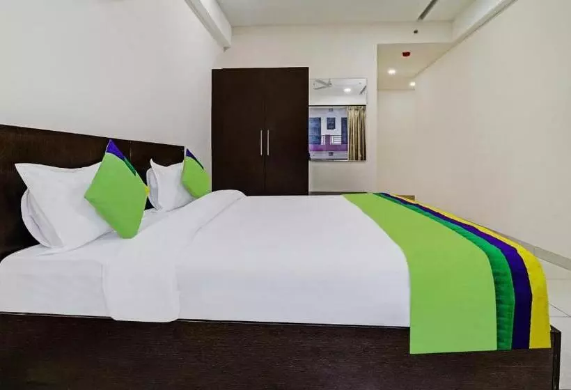 Hotelli Treebo Kamron Regency Sector 80