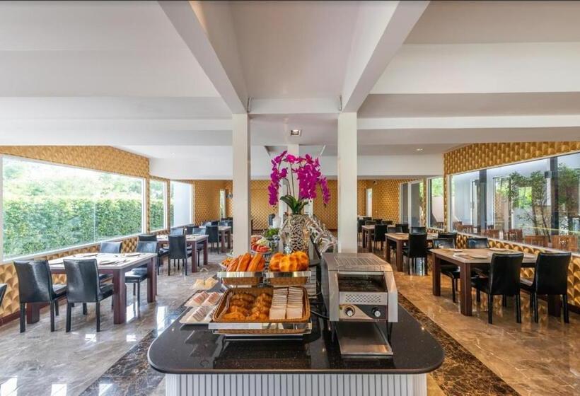 Patra Luxury Hotel Suvarnabhumi