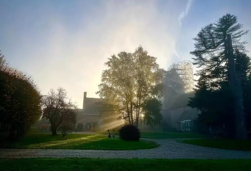 Majatalo Le Prieuré De Bazainville