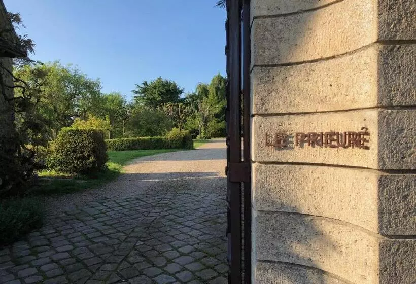 Majatalo Le Prieuré De Bazainville