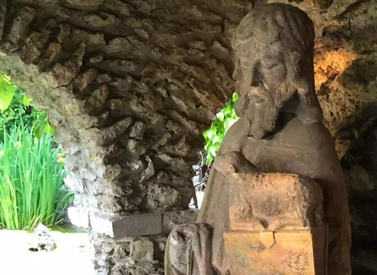 Majatalo Le Prieuré De Bazainville