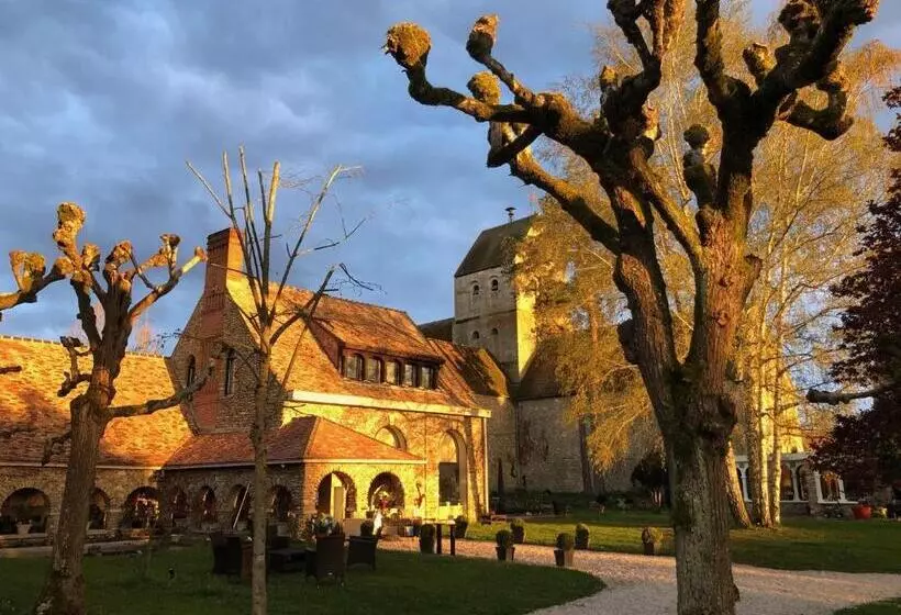 Majatalo Le Prieuré De Bazainville